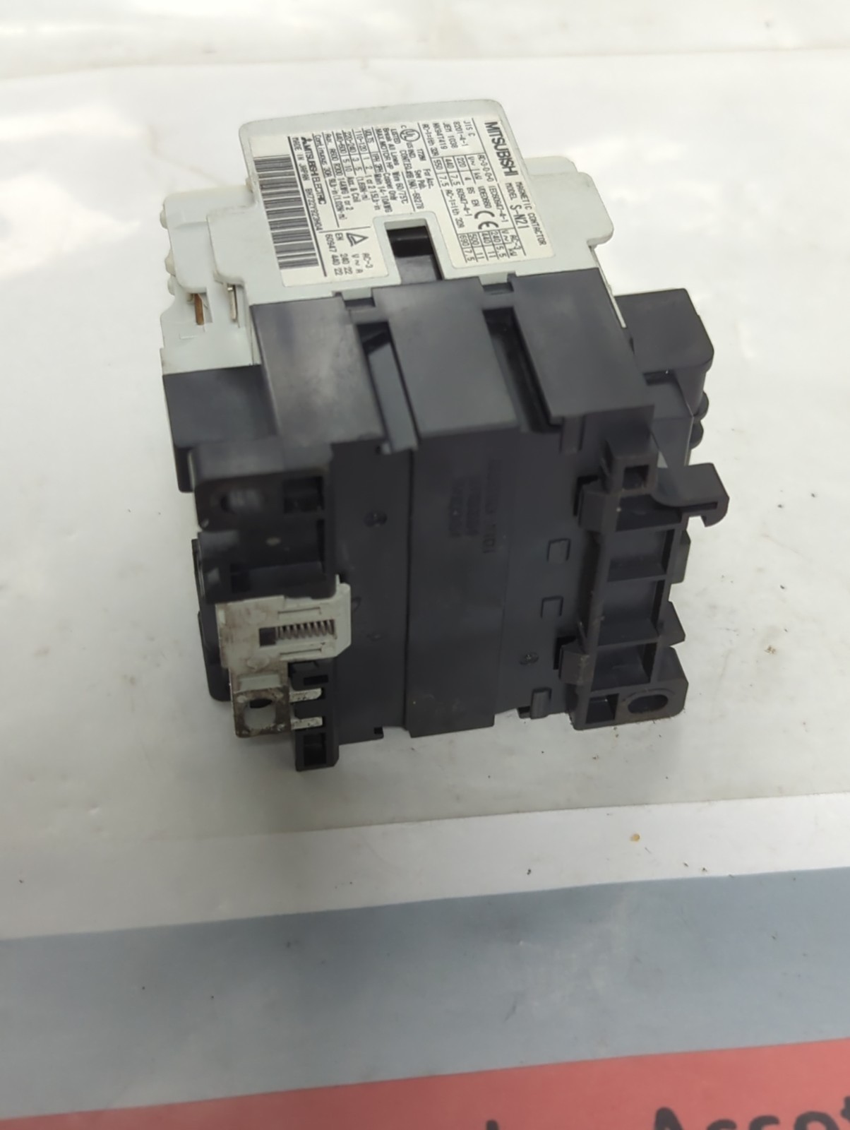 Used MITSUBISHI,S-N21,CONTACTOR PRE-OWNED