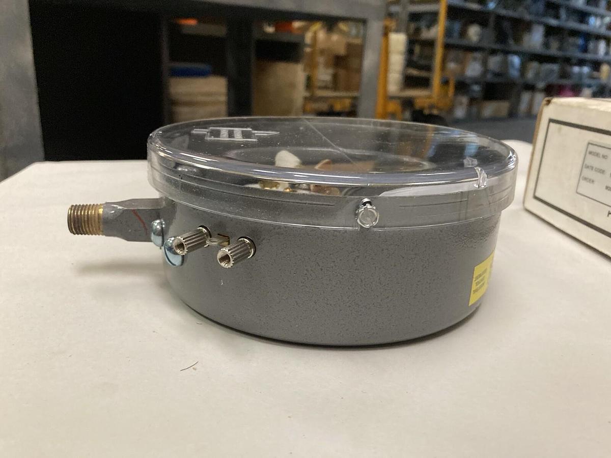 Mercoid,DA-31-2-5,Pressure Switch