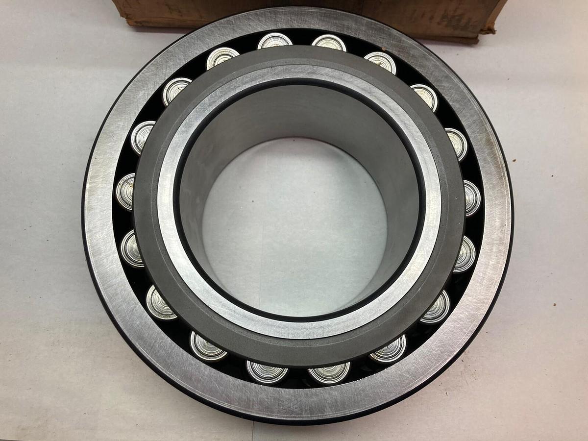 Used SKF,23230 CJ/W33,Spherical Roller Bearing