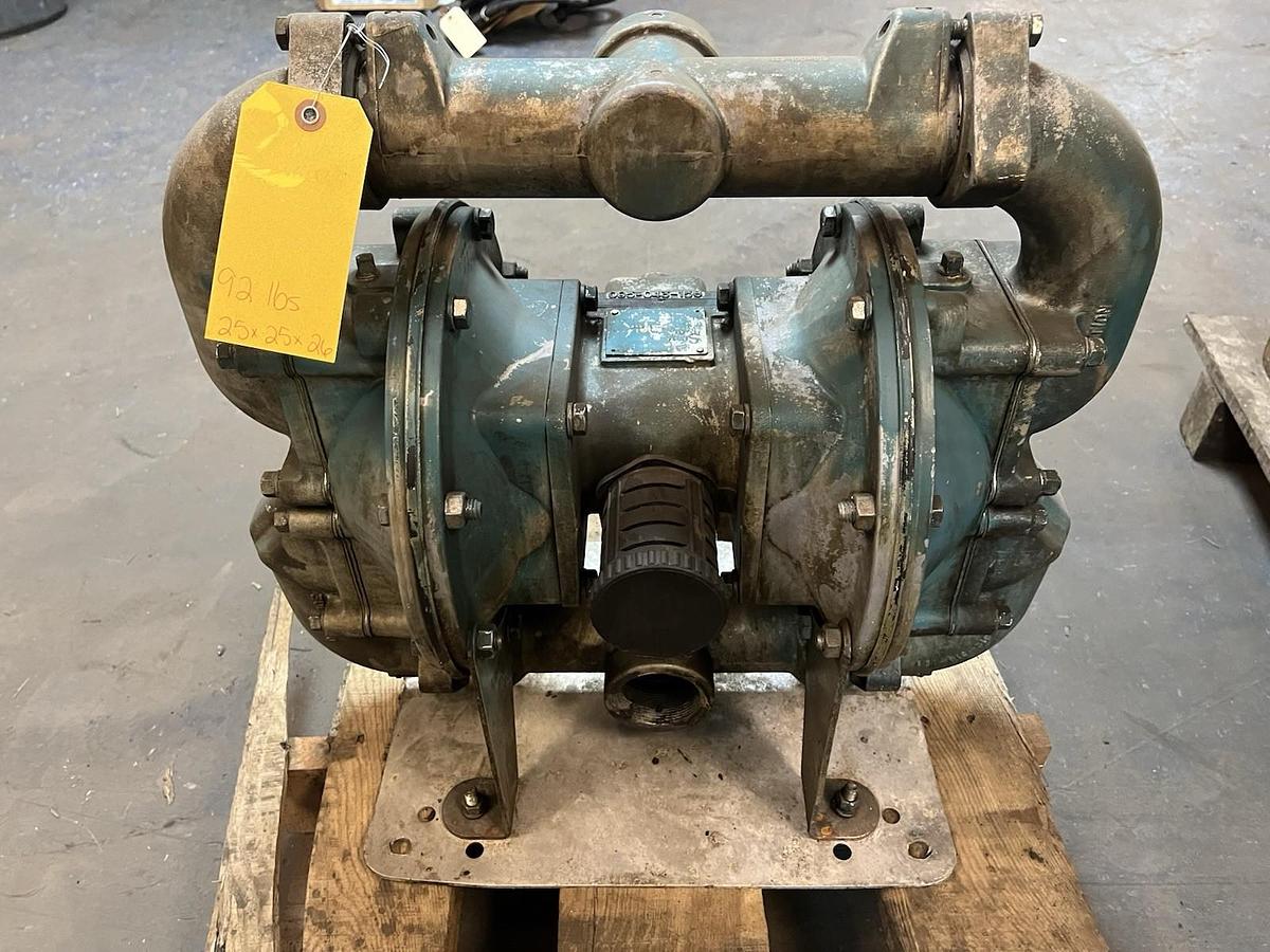 Used SANDPIPER,SA2-DB5,DIAPHRAGM PUMP 2"