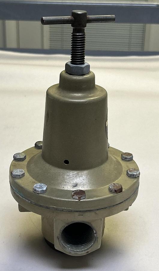 Used CA NORGREN,11-002-101,PRESSURE REGULATOR