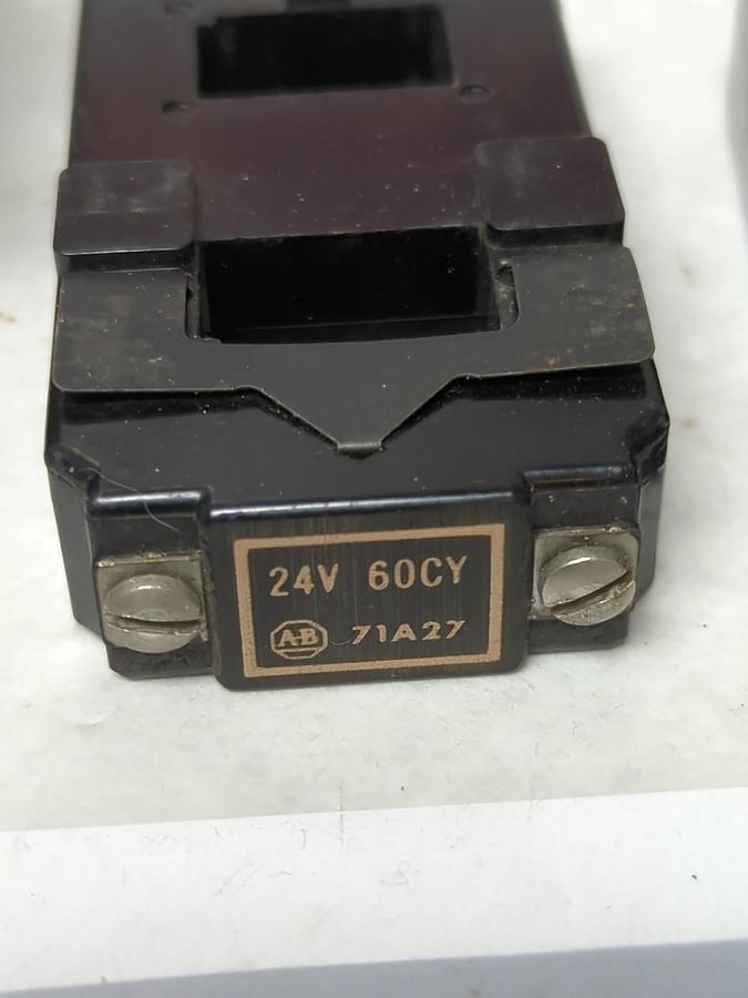 Used ALLEN-BRADLEY,71A27,COIL 24V 60CY LOT OF 2 PRE-OWNED