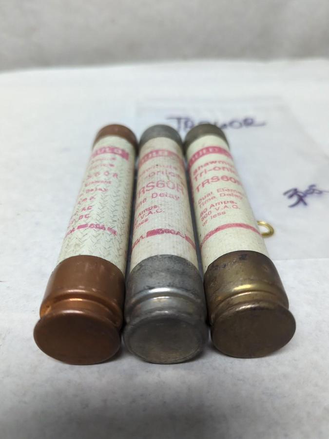 Used GOULD SHAWMUT,TRS60R,TRI-ONIC 60 AMP FUSE LOT OF 3 PRE-OWNED