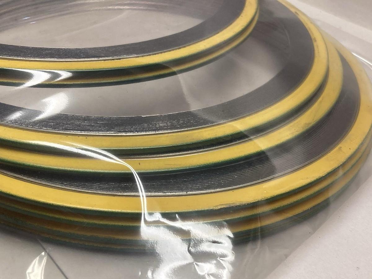 Flexitallic,150 ASME,8 Inch Spiral Round Gasket B16.20 316L/FG LOT OF 8