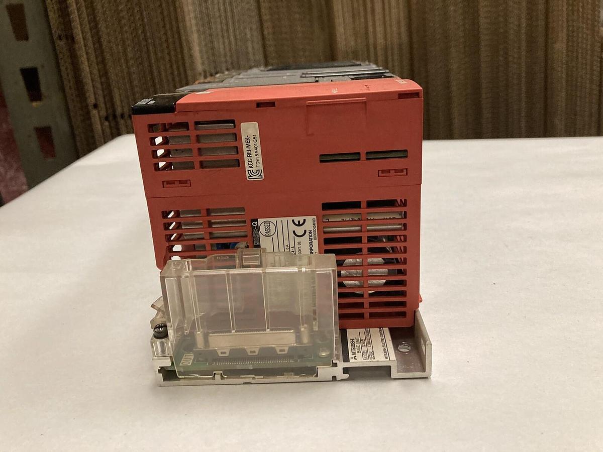 Used Mitsubishi,Q61P Q01UCPU QJ61BT11N  x2 QD75MH2 QX42 QY42P,Rack Assembly