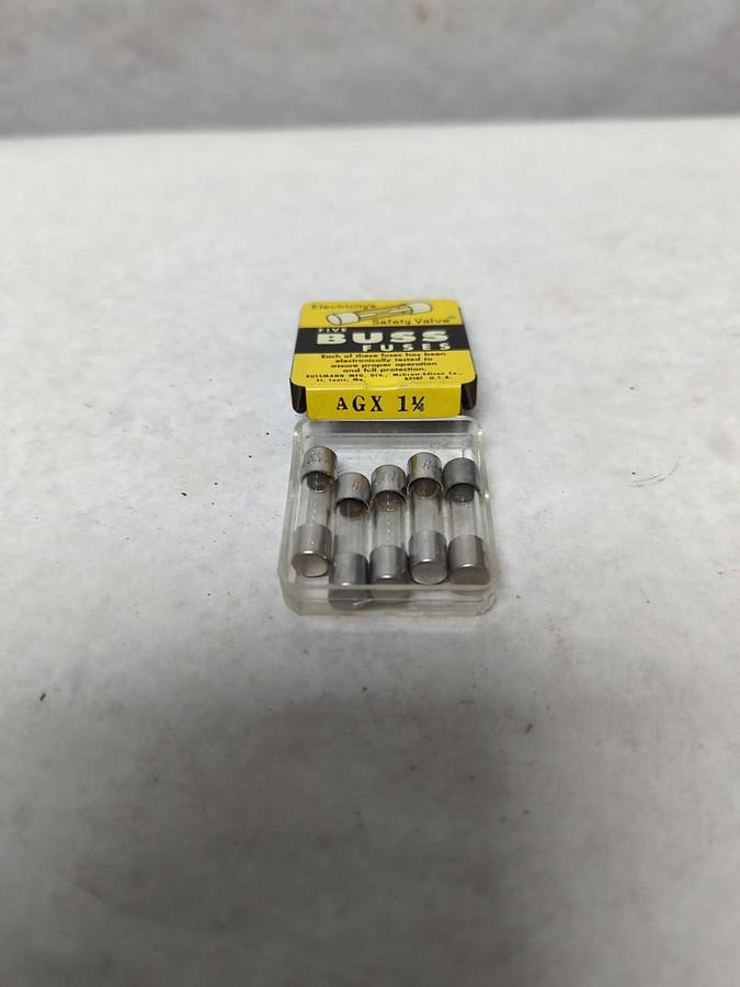 COOPER BUSSMANN,AGX 1-1/4,GLASS FUSE PACK OF 5 NOS