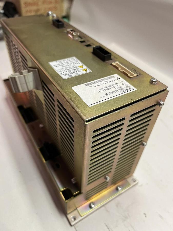 Used YASKAWA,SGDR-C0A040A1B,DC CONVERTER