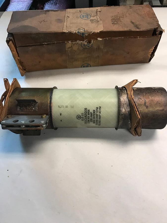 Westinghouse,CLS-15 591C142G08,FUSE2.54KV Amps 230
