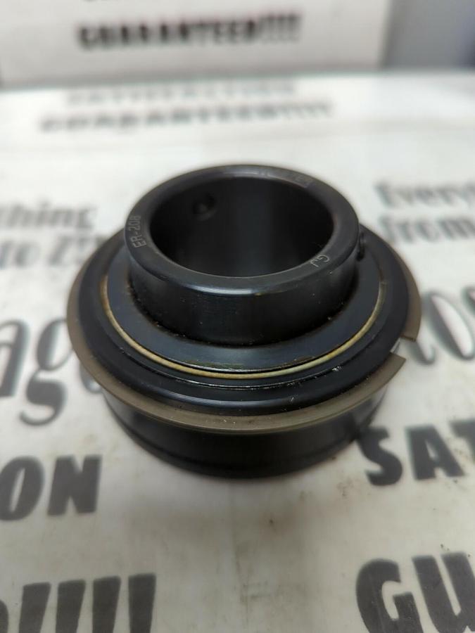 SEALMASTER,E-208,SET SCREW BALL INSERT BEARING 40MM BORE NO BOX NOS