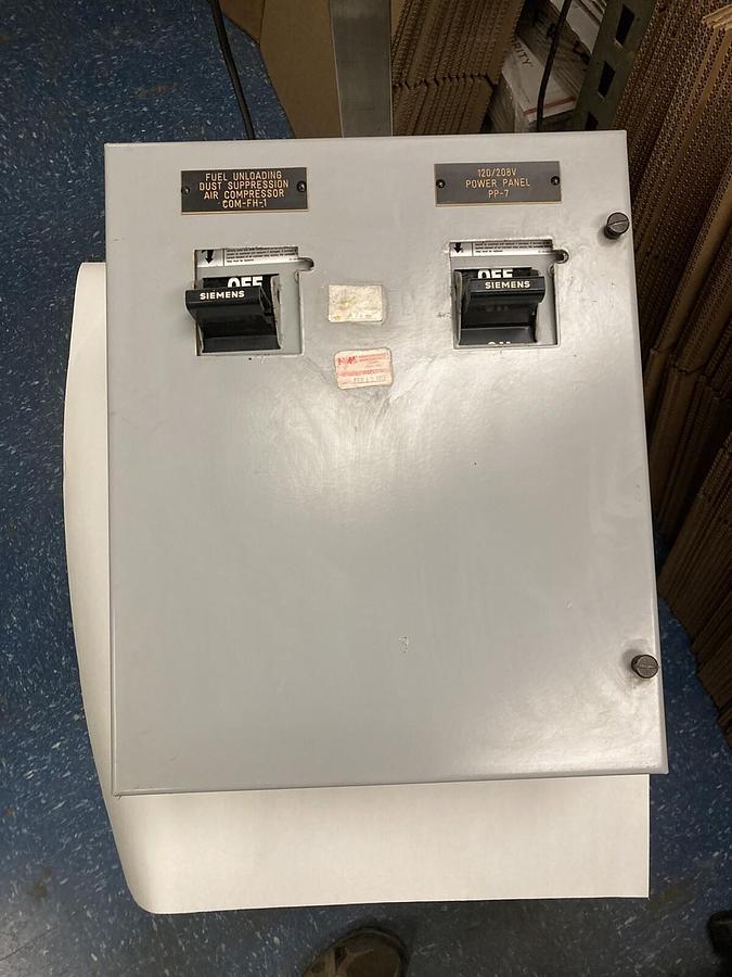 Used ITE Siemens,Model 95 53-40612 30,Amps Size 1 18 INCH Dual Disconnect Bucket
