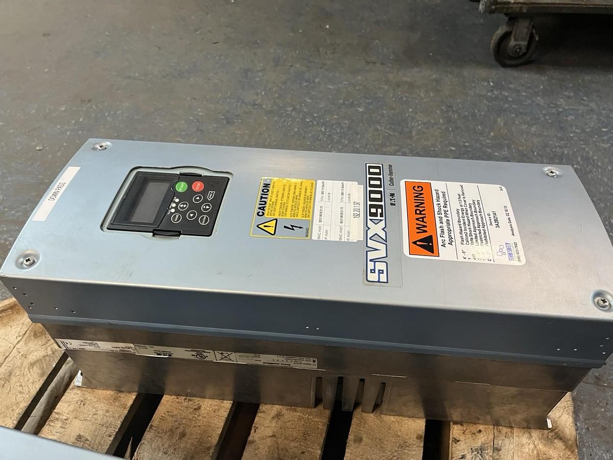 Used EATON,SVX030A1-4A1B1,SCX9000 AC DRIVE 30HP