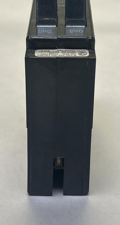 Used CHALLENGER,A1515N,TANDEM CIRCUIT BREAKER 15A 120/240V 2P