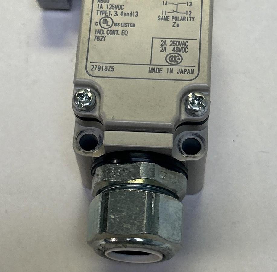 Used OMRON,WLCL-N,LIMIT SWITCH