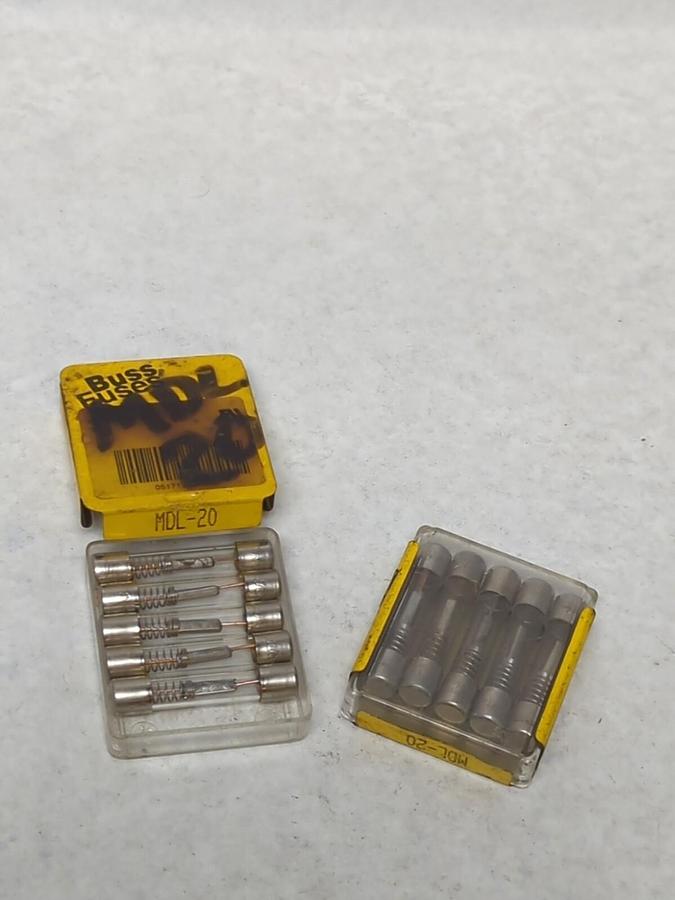 COOPER BUSSMANN,MDL-20,CARTRIDGE FUSE 20 AMP LOT OF 10 NOS