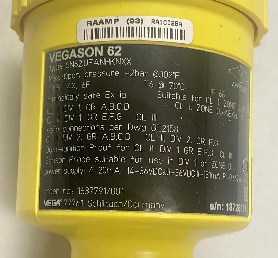 Used VEGA VEGASON62,SN62UFANHKNXX, ULTRASONIC LEVEL TRANSMITTER SENSOR REFURBISHED