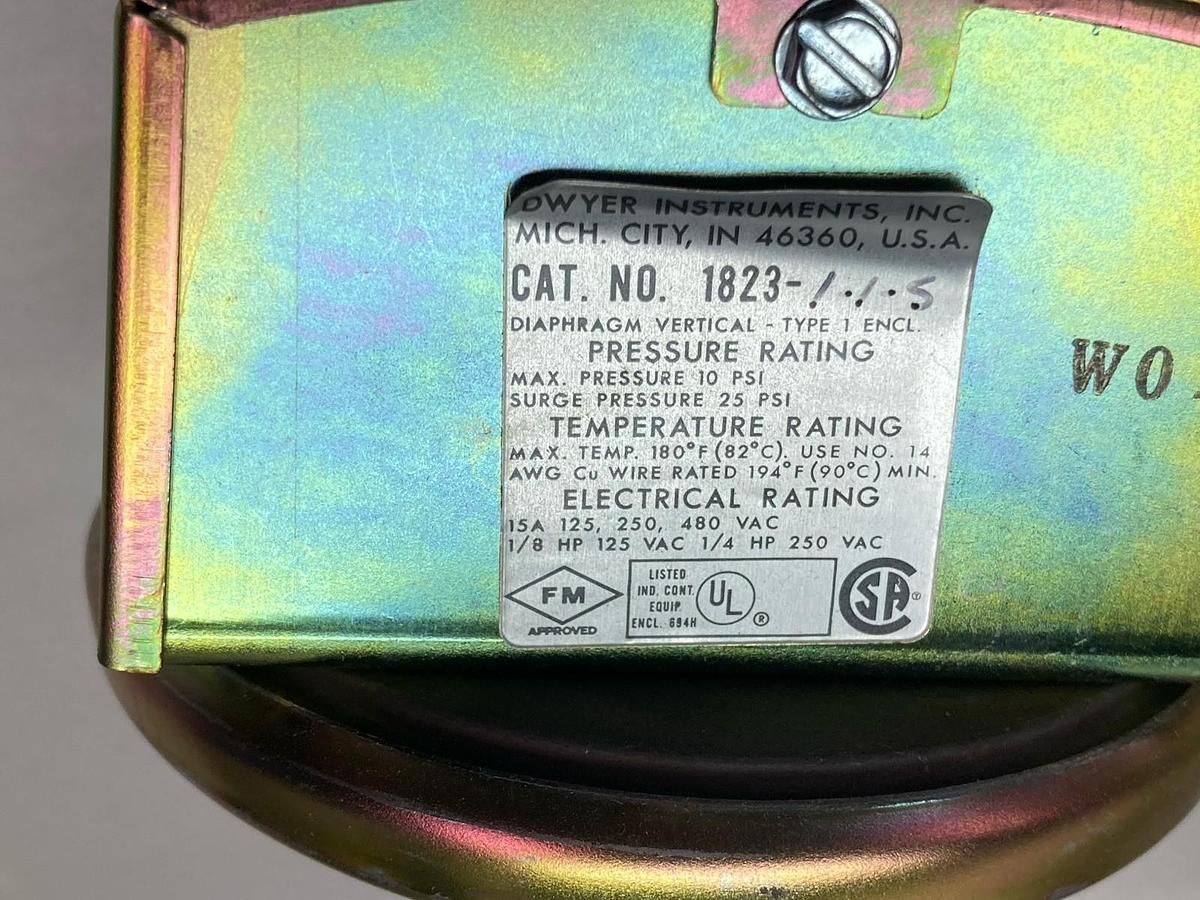 Dwyer,1823-1-1-S,Pressure Switch Series 1800 W01G