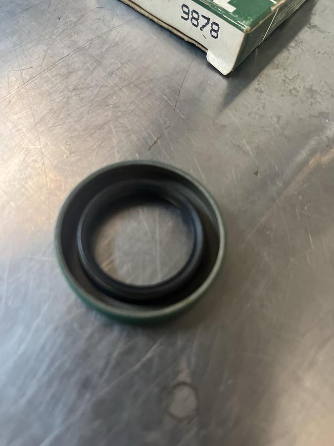 CR CHICAGO RAWHIDE,9878,OIL SEAL