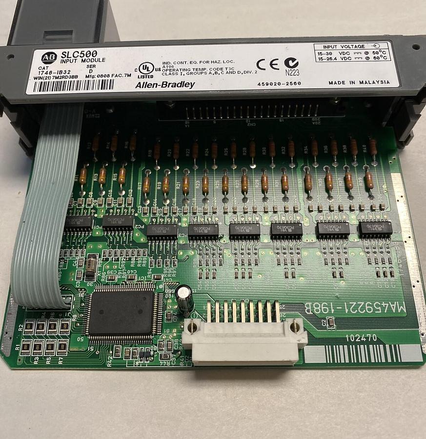 Used Allen-Bradley,1746-IB32,SER D SLC500 Input Module NO DOOR OR TERMINAL