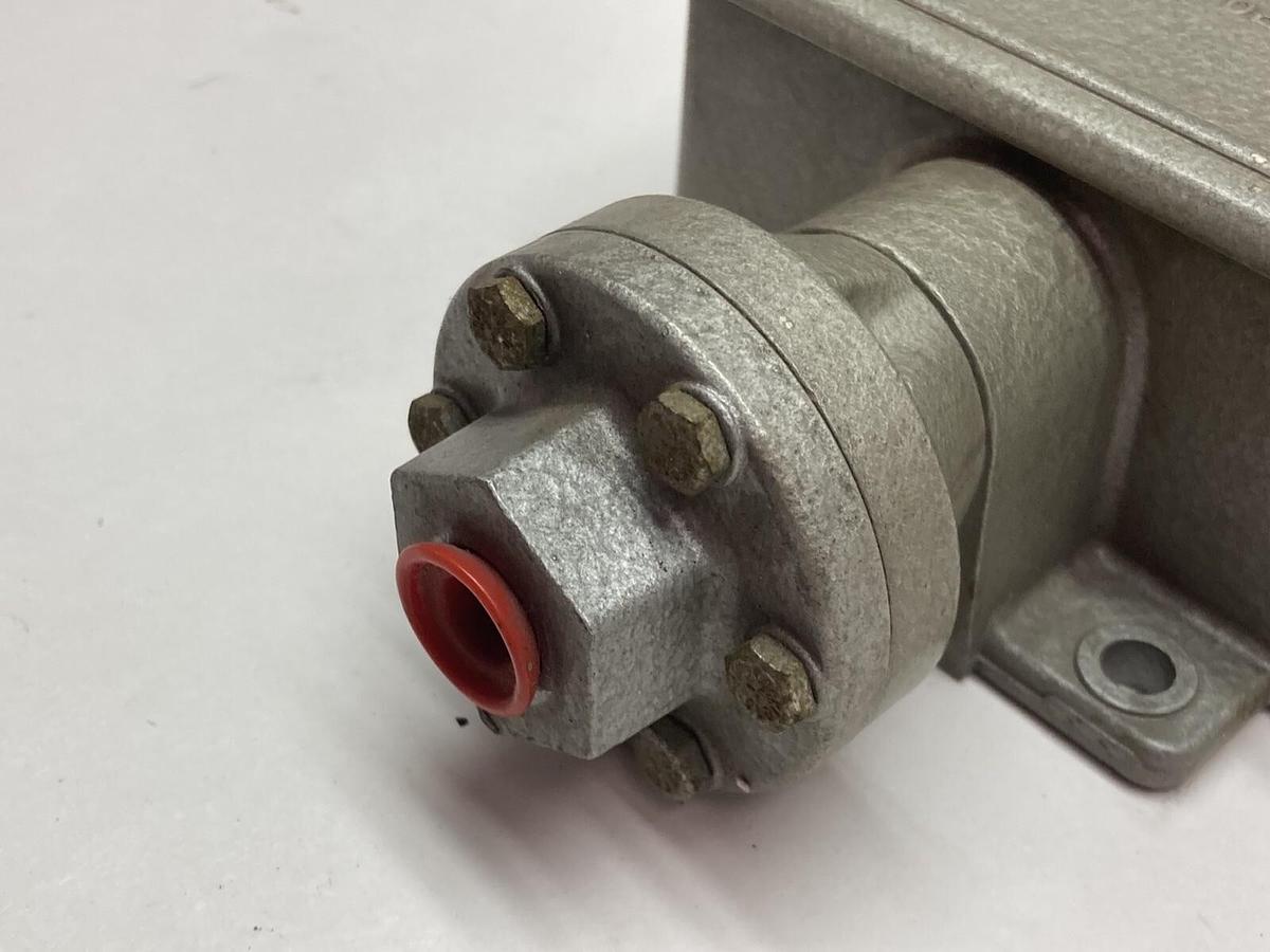 Sor,4NN-K45-N4-B1A,Caustic Pump Pressure Switch