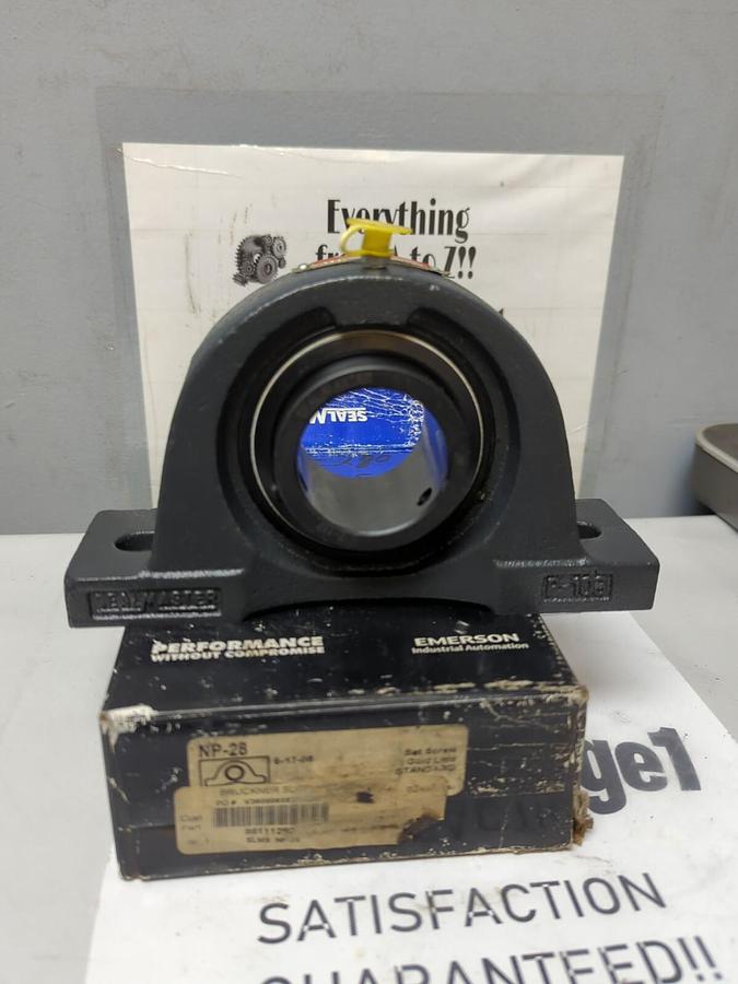 SEALMASTER,NP-28,PILLOW BLOCK BEARING 1-3/4 INCH BORE NOS