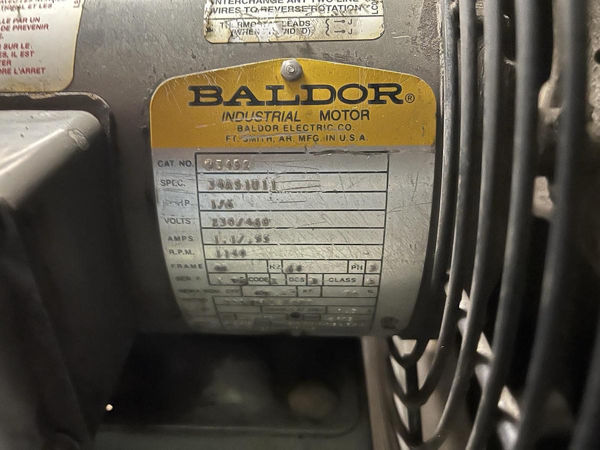 Used Vickers,OCA-174-30,Heat Exchanger Oil Cooler 1/6HP 3PH 1140RPM