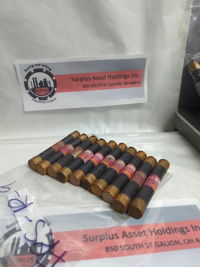 Used COOPER BUSSMANN,FRS-R-9,FUSETRON 9 AMP FUSE LOT OF 10 PRE-OWNED