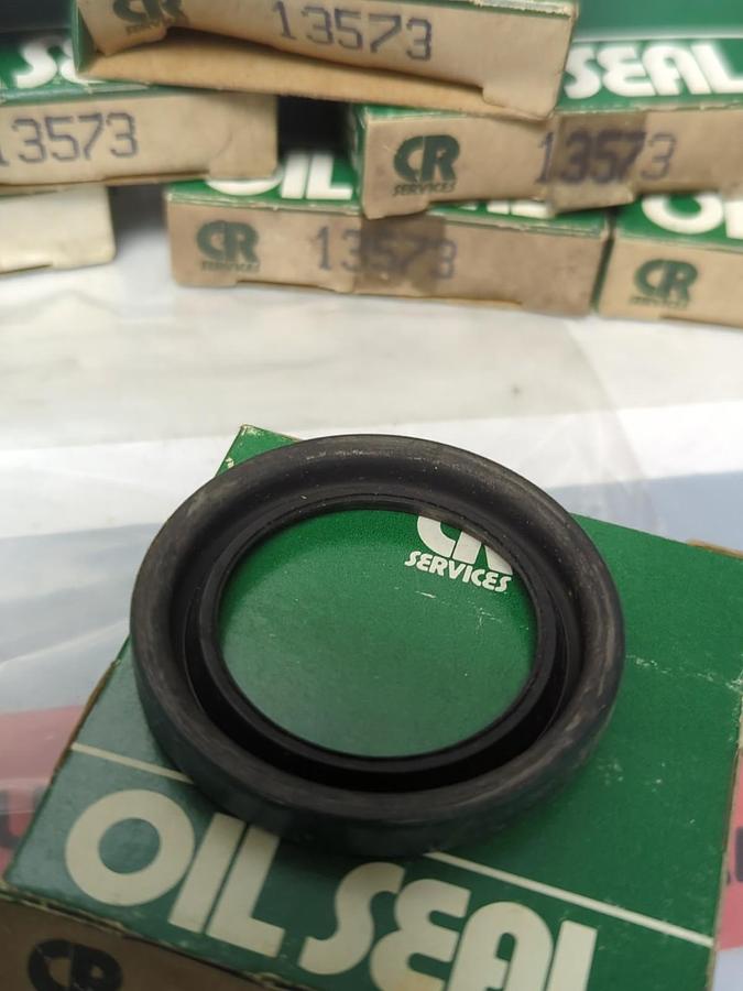 CHICAGO RAWHIDE,13573,OIL SEAL LOT OF 12 NOS