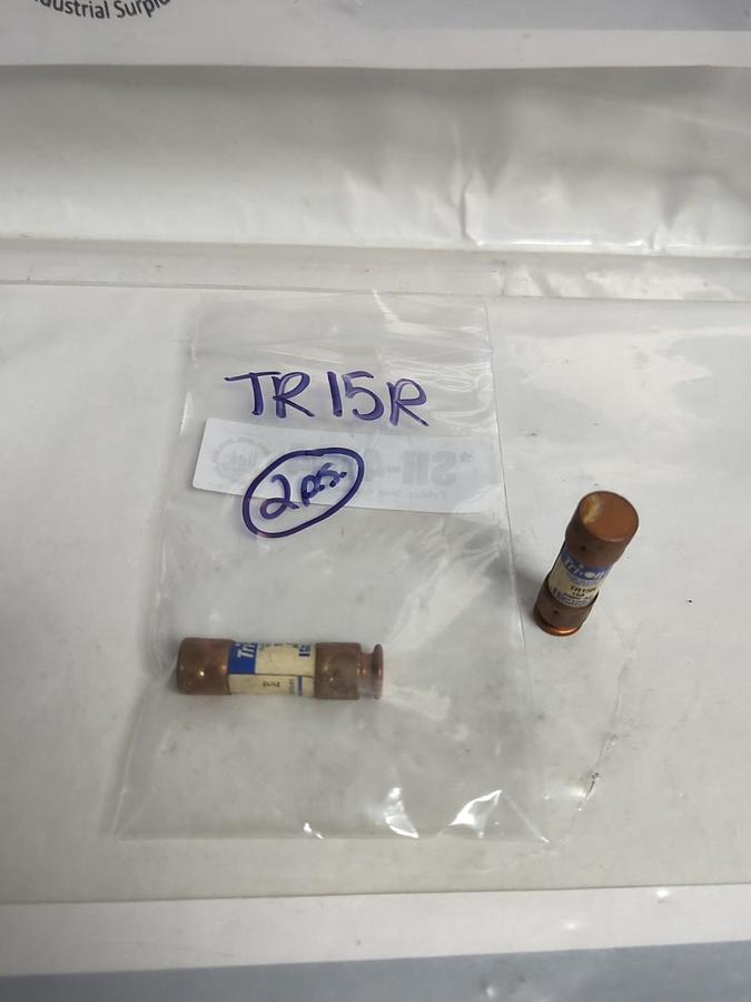 Used FERRAZ SHAWMUT,TR15R,TRI-ONIC 15 AMP FUSE LOT OF2 PRE-OWNED