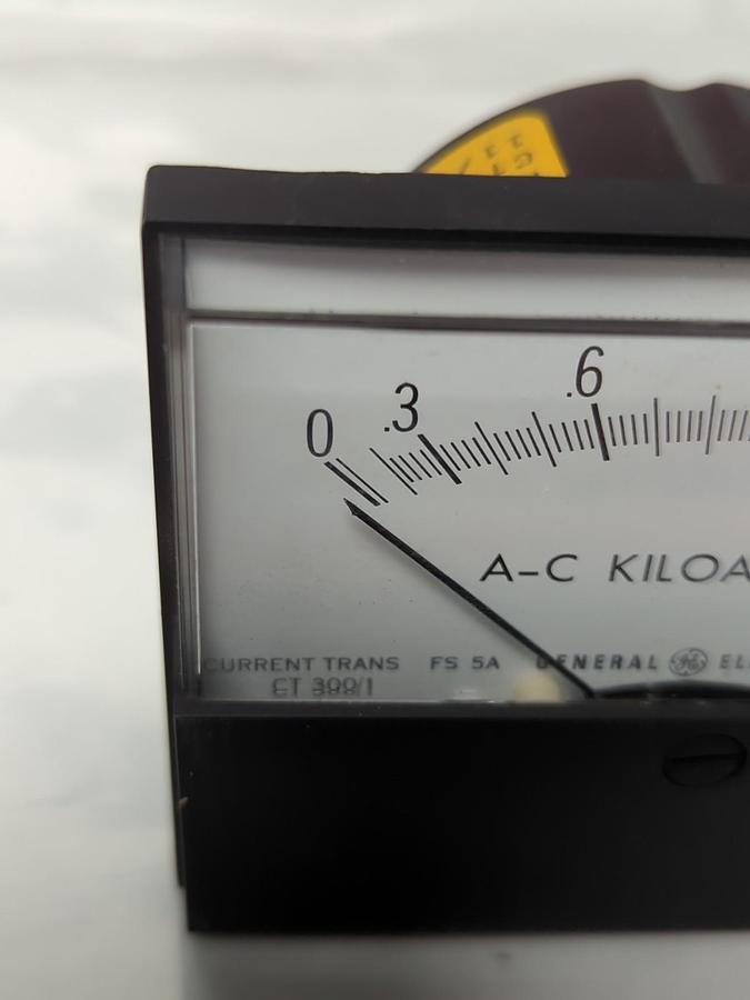 Used GE,TYPE 167,PANEL METER 0-1.5 A-C KILOAMPERES PRE-OWNED