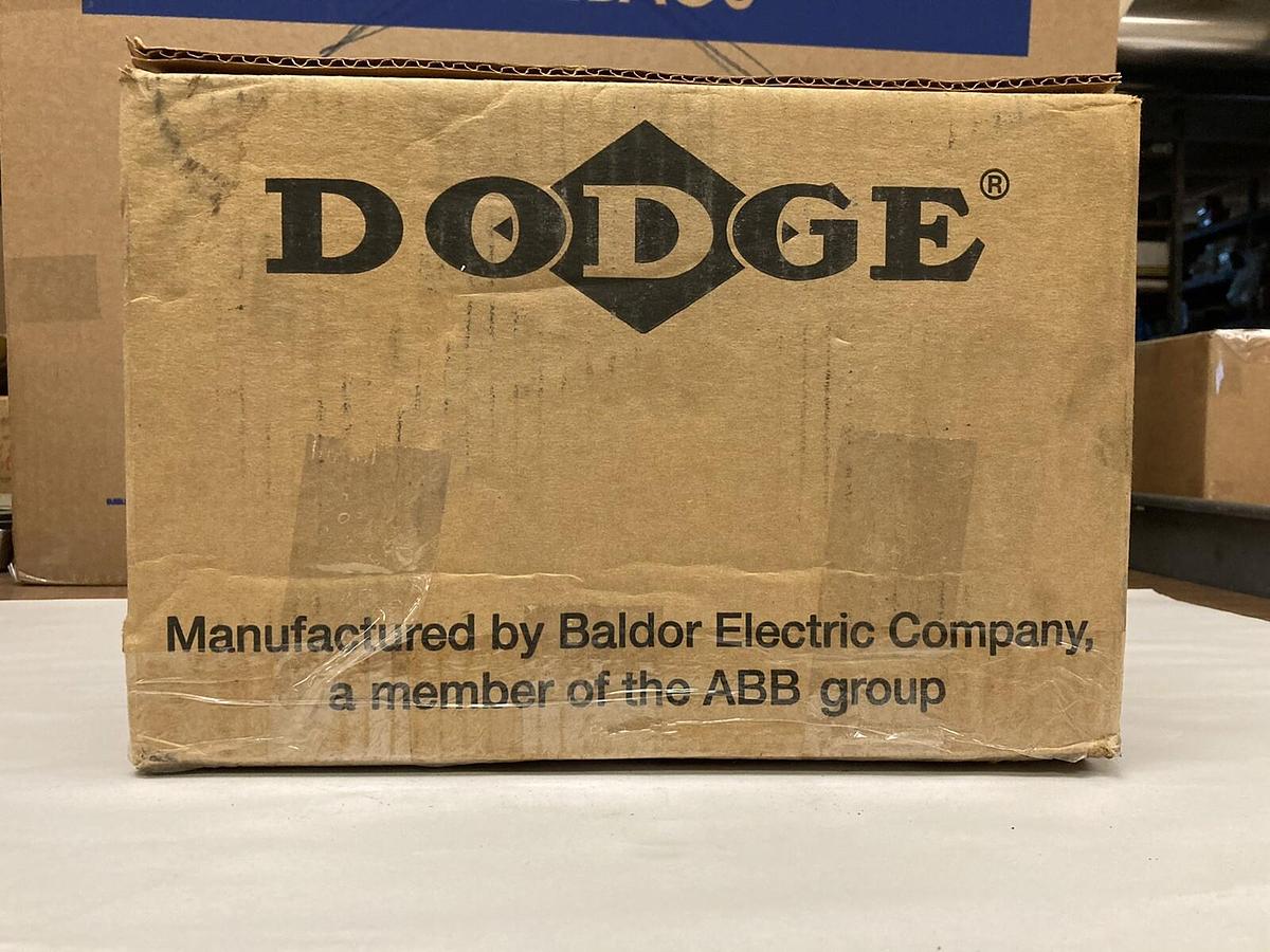Used Dodge,070963 P2B515-ISAF-207LE ISAF,Pillow Block Bearing 2-7/16 INCH Bore
