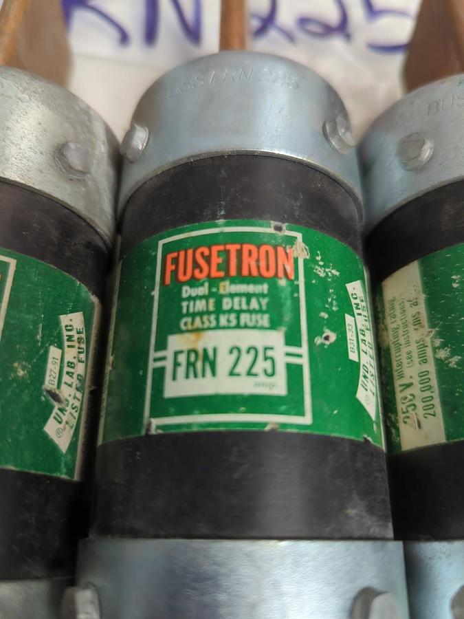 Used COOPER BUSSMANN,FRN-225,FUSETRON FUSE 225 AMP LOT OF 3 PRE-OWNED