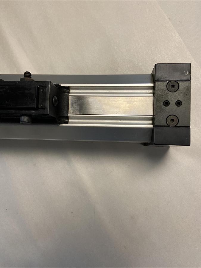 Used Parker,40 CFRCDUSC 6.00,Linear Actuator 6 INCH Travel