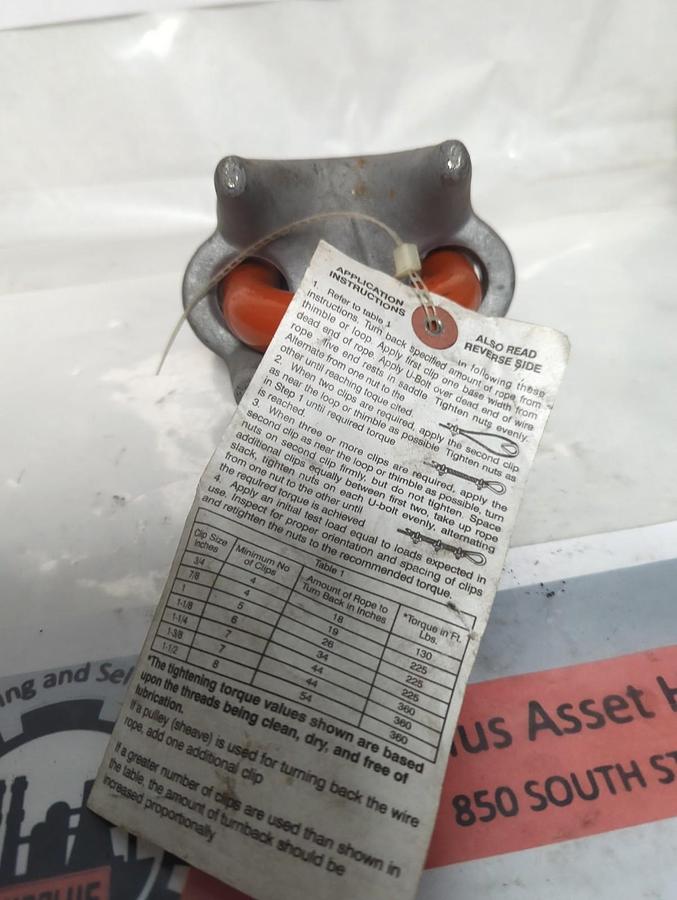 CM ORANGE,1-1/2,WIRE ROPE CLIP NOS