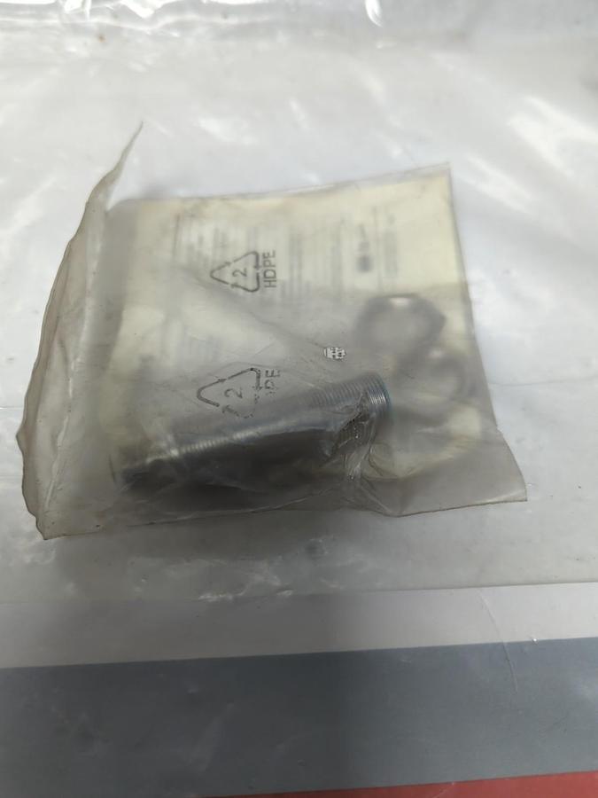 SIEMENS,3RG4013-3AB00,INDUCTIVE PROXIMITY SWITCH NOS