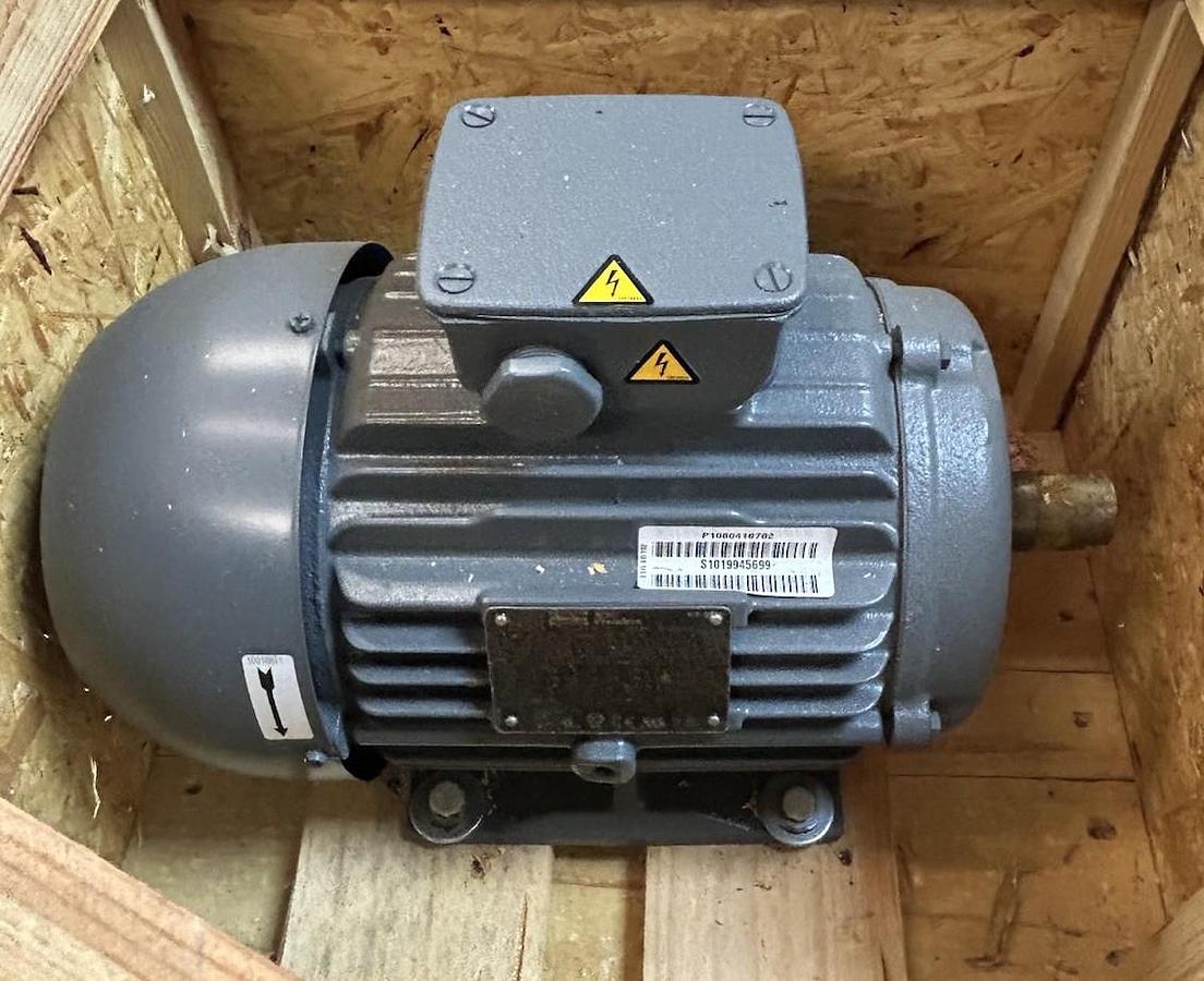 WEG,1080416762,MOTOR 5HP 200-230/440-460V 3485RPM 3PH 100L-02 FRAME