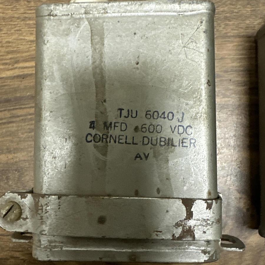 Used Cornell-Dubilier,TJU6040J,Capacitor 600VDC LOT of 2