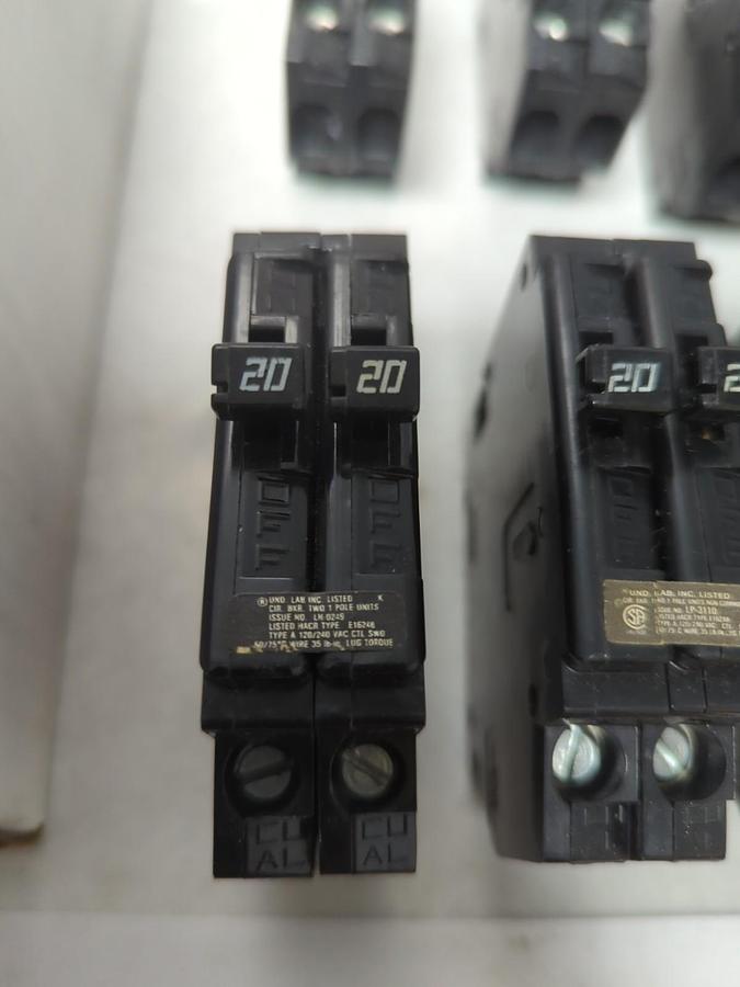 Used CHALLENGER,A2020,CIRCUIT BREAKER 20 AMP 2-POLE LOT OF 8 PRE-OWNED