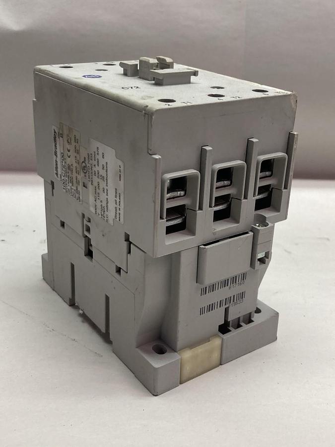 Used Allen-Bradley,100-C72*00,Contactor Ser B 600Vac 90A