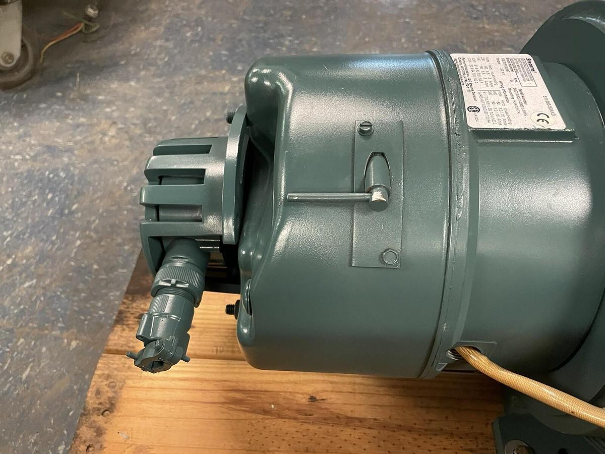 Used BALDOR,RPM FL-2570Z,15HP INVERTER DUTY BRAKE MOTOR 460V