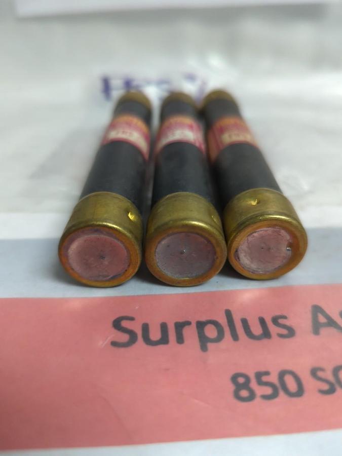 Used COOPER BUSSMANN,FRS-8/10,FUSETRON 8/10 AMP FUSE LOT OF 3 PRE-OWNED