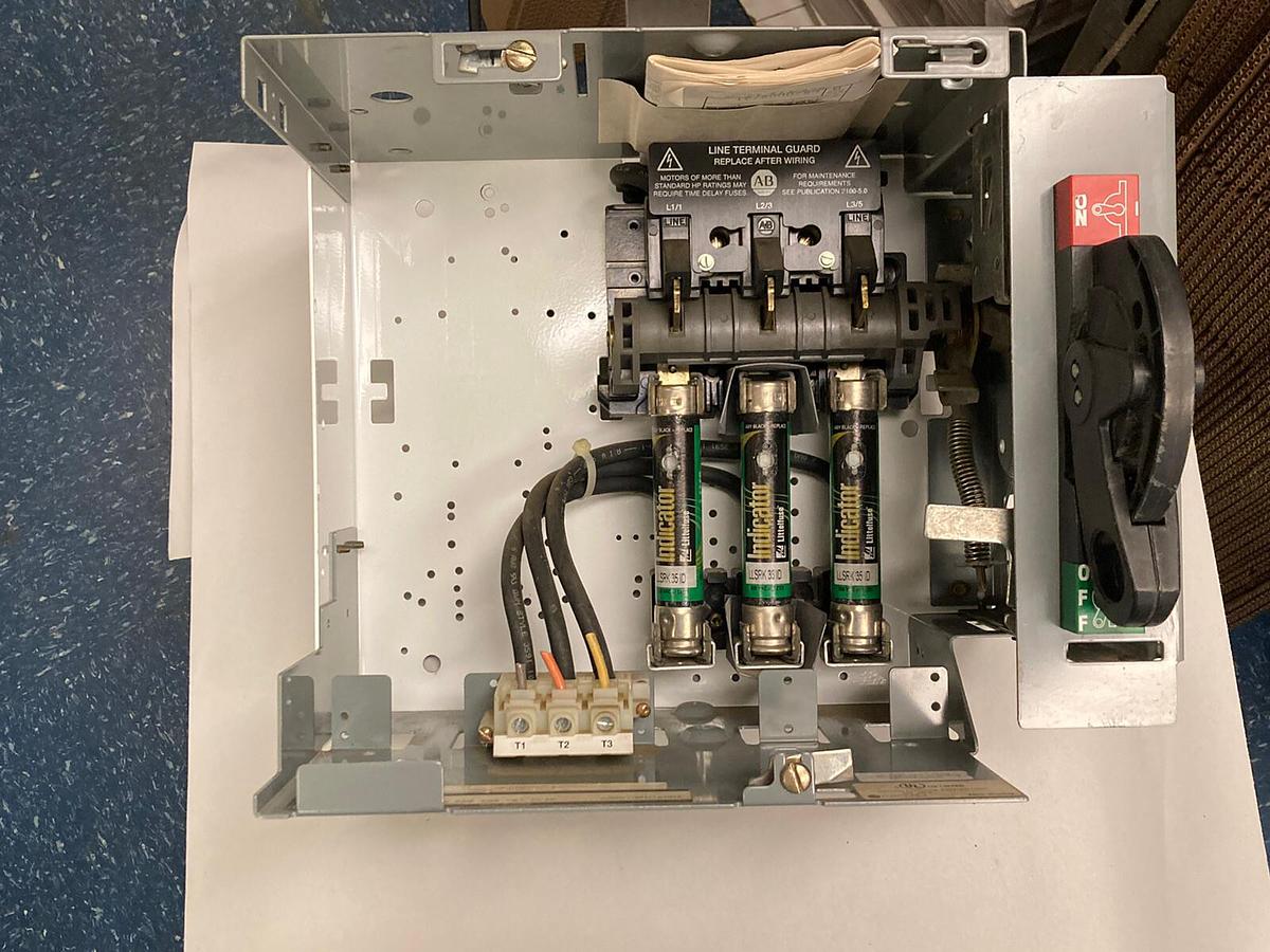 Used Allen Bradley,2100 2192,60 Amp 12 INCH Fused MCC Disconnect Feeder Bucket