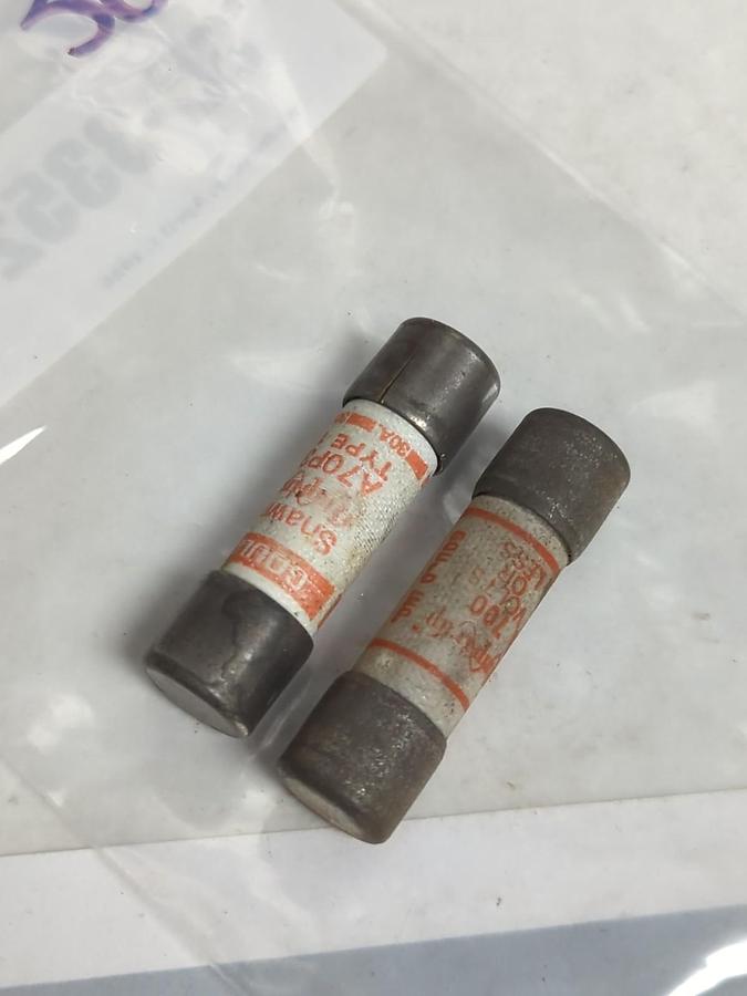 Used GOULD SHAWMUT,A70P30,AMP-TRAP 30 AMP FUSE LOT OF 2 PRE-OWNED