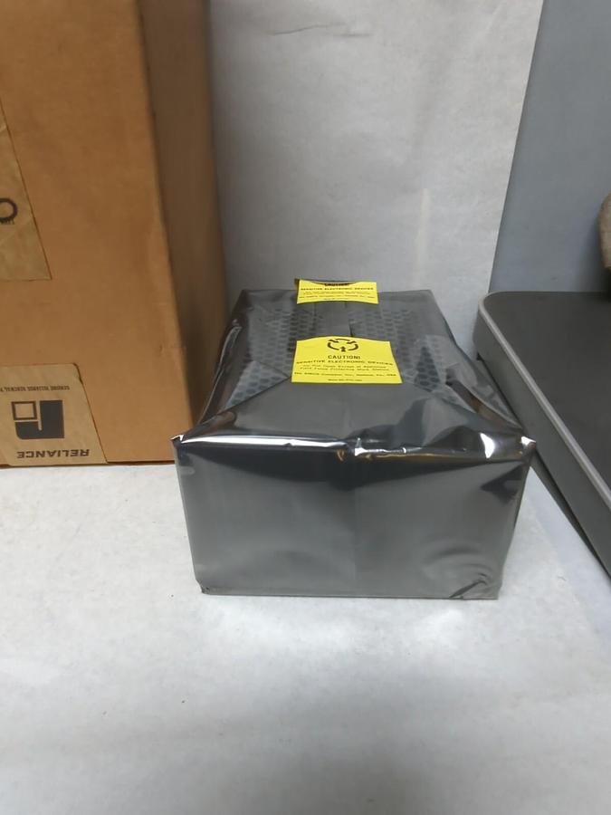 Used RELIANCE ELECTRIC,45C22,AUTOMATE LOCAL I/O HEAD FACTORY SEALED PACKAGE
