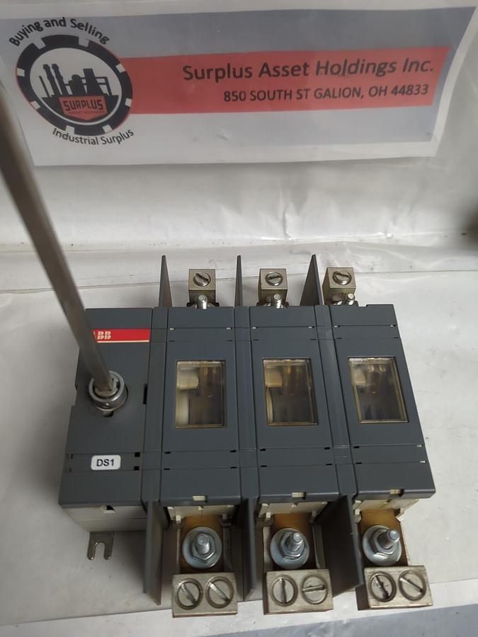 Used ABB,OT 200U03,DISCONNECT SWITCH 3-POLE 600V 200A PRE-OWNED