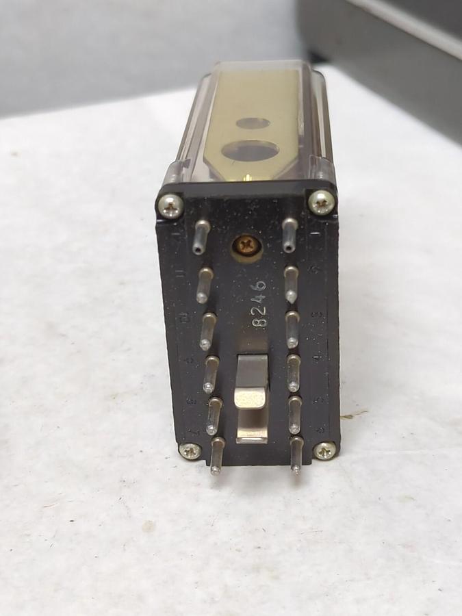 STRUTHERS-DUNN,B255XBXP,PLUG IN RELAY 110/120V 50/60HZ NOS