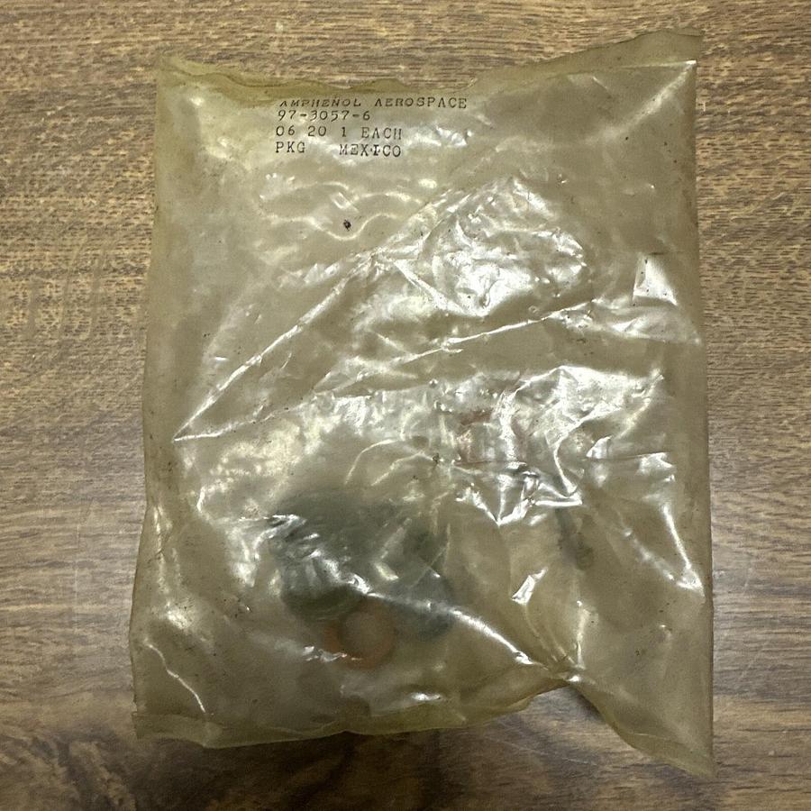 Used Amphenol,97-3057-6,Strain Relief Connector