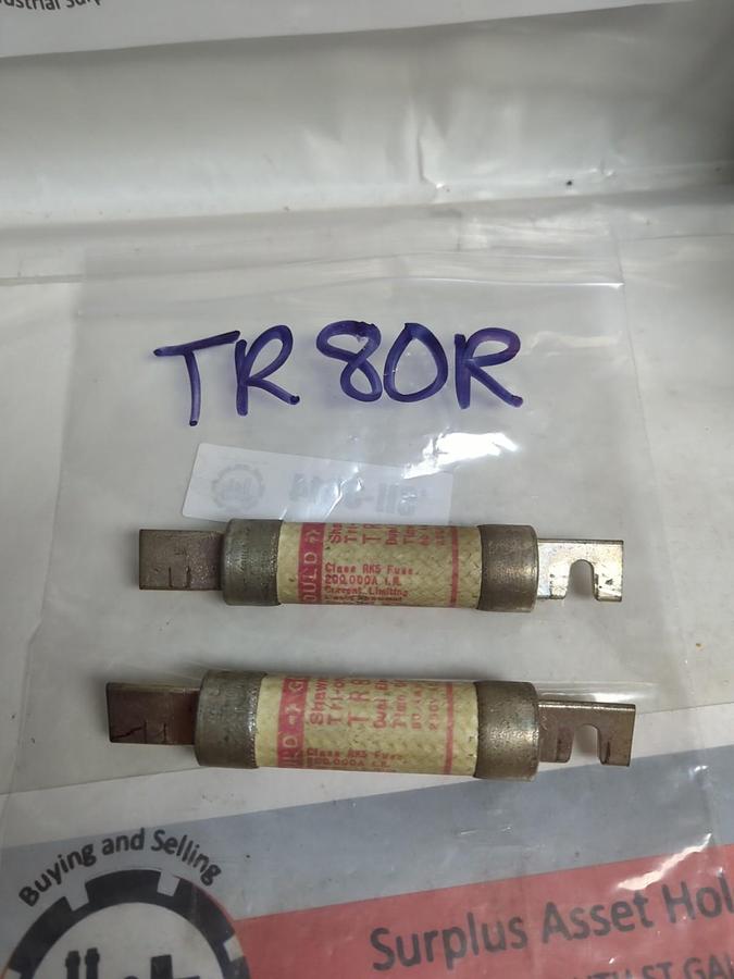 Used GOULD SHAWMUT,TR80R,TRI-ONIC FUSE 80 AMP LOT OF 2 PRE-OWNED