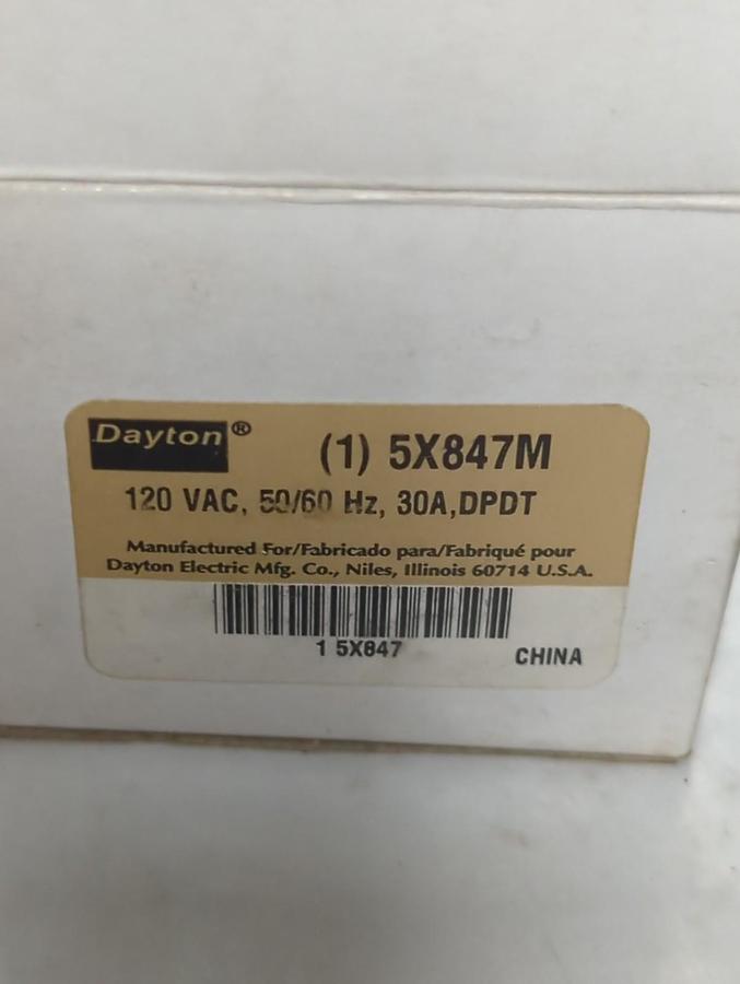 DAYTON,5X847M,POWER RELAY 120VAC 50/60HZ 30A NOS