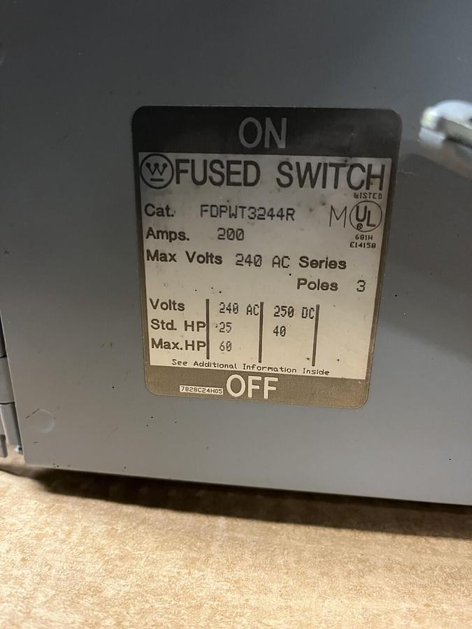 WESTINGHOUSE,FDPWT3244R,PANEL BOARD SWITCH 200A 240VAC 3 POLE