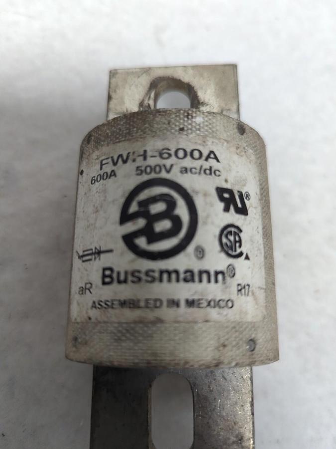 Used COOPER BUSSMANN,FWH-600A,SEMI-CONDUCTOR 600 AMP FUSE PRE-OWNED